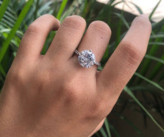 1cm diameter single cz ring with a half studded band in pure silver