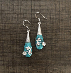 Turquoise floral creeper pattern hangings in pure silver