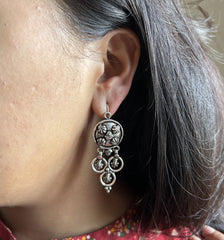 Four circle antique finish bold hanging earrings in pure silver