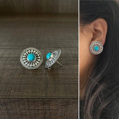 2 cm diameter carving rava work studs with a turquoise stone center in pure silver