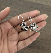 Black cz stone cut stone flower loops in pure silver (big size)