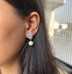 Explosion pattern multi cz studs with pearl drops in pure silver