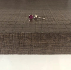 5mm pink onyx cut stone bezel setting studs in pure silver