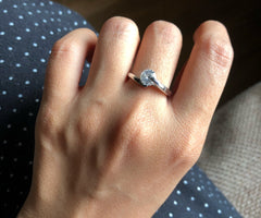 6mm cz stone overlapping band in pure silver