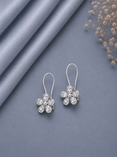 Cz stone flower loops in pure silver (small size)