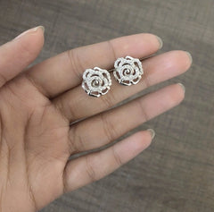 Rose pattern multi cz stone studs in pure silver