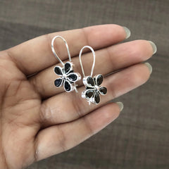 Black cz cut stone flower loops in pure silver (small)