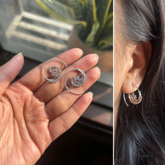 Light weight spiral rava work balis in pure silver