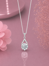8mm cz stone inverted v pattern pendant with an 18'' chain in pure silver