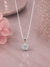 Compact flower pattern cz stone pendant with an 18'' chain in pure silver