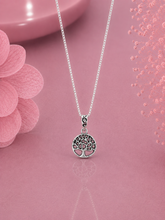 1 cm diameter Tree of Life pendant with an 18'' chain in pure silver