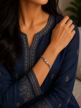 Rounded ends carving work kada in pure silver