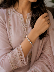 Rounded ends with wire work plain pure silver kada