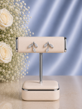 Three leaf compact cz stone studs in pure silver