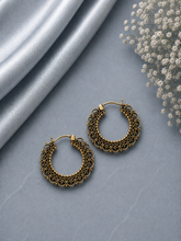3cm diameter filigree work balis with 22kt gold plating made in pure silver