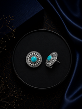 2 cm diameter carving rava work studs with a turquoise stone center in pure silver