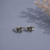 Square pattern cz stone carving work traditional adjustable toe ring in pure silver (one pair)