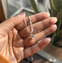 Pear shape cz stone pendant with an 18'' chain in pure silver