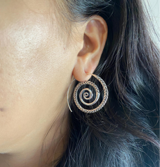 4 cm diameter pure silver spiral hoops