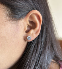 7mm single cz four prong grain setting studs in pure silver