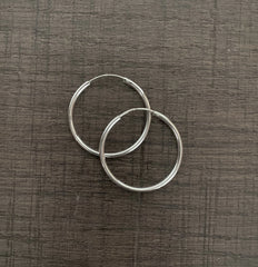 3cm diameter Balis in pure silver