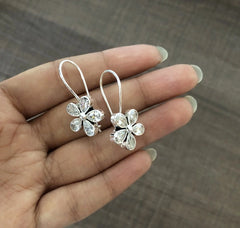 Cz stone flower loops in pure silver (small size)