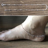 Dotted gap pattern plain anklet in pure silver