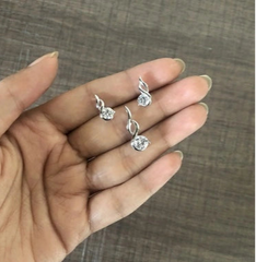 Double paisley single cz stone pattern earrings and pendant in pure silver