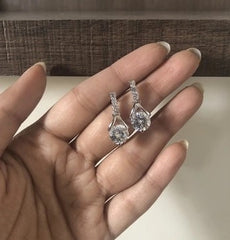 Four cz stone inverted V pattern studs in pure silver