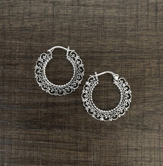 3cm diameter filigree work balis made in pure silver