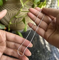 Sleek flexible 18'' chain pure silver