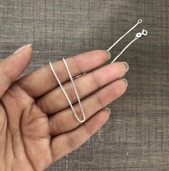 Simple box pattern thin 18'' chain in pure silver