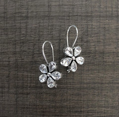 Cz cut stone flower loops made in pure silver (big size)