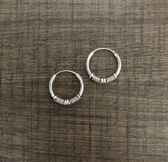 1.7 cm diameter wire carving work balis in pure silver
