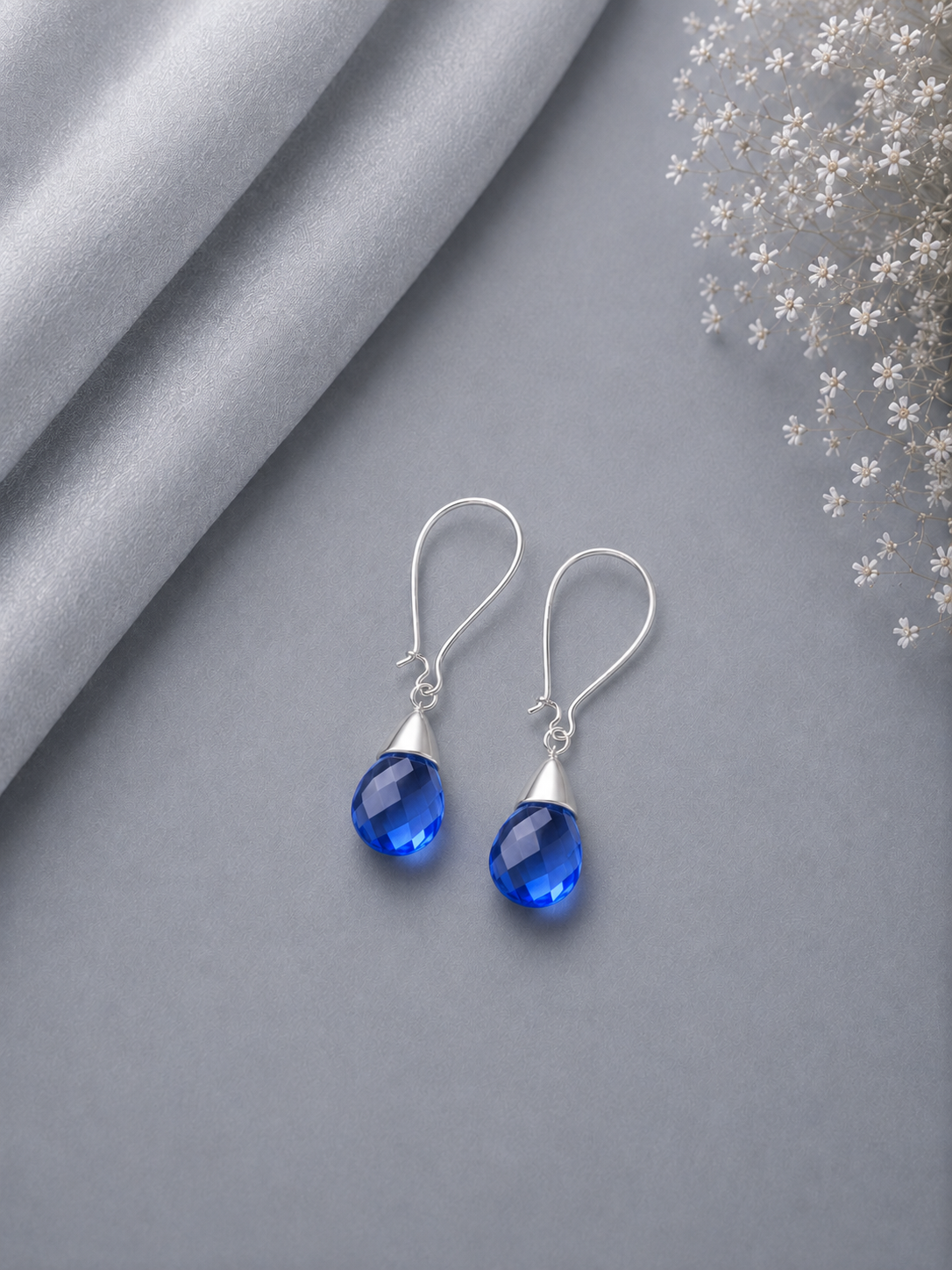 Blue stone loop earrings in pure silver