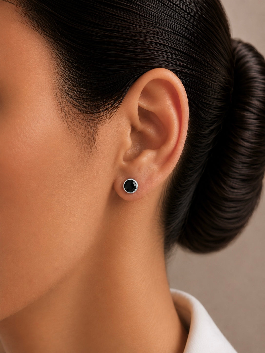 5mm black cz stone bezel setting studs in pure silver