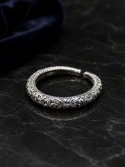 Intricate carving work gradation kada in pure silver
