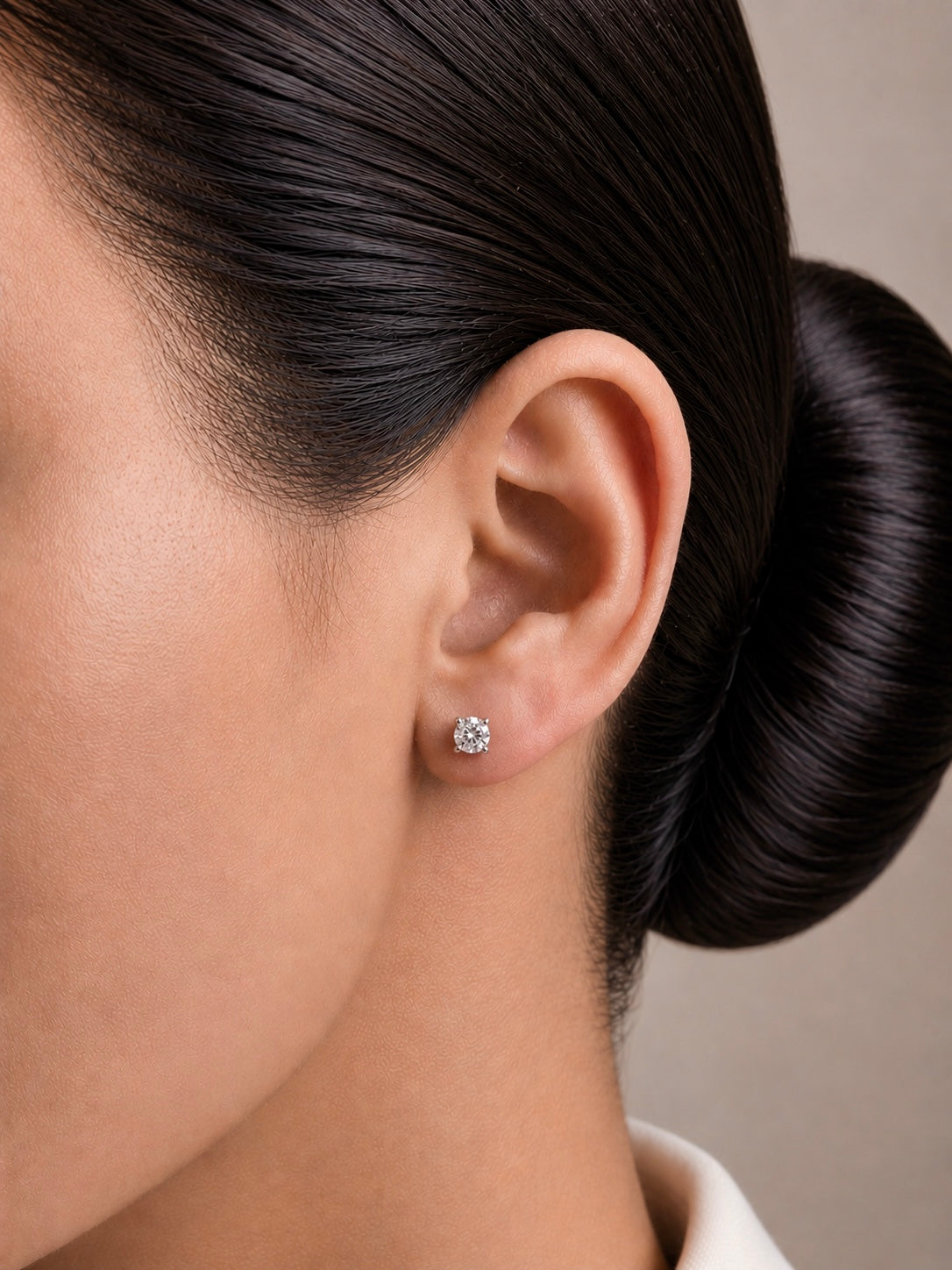 5mm single cz four prong grain setting studs in pure silver