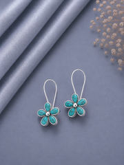Turquoise stone flower pattern loops in pure silver (small size)