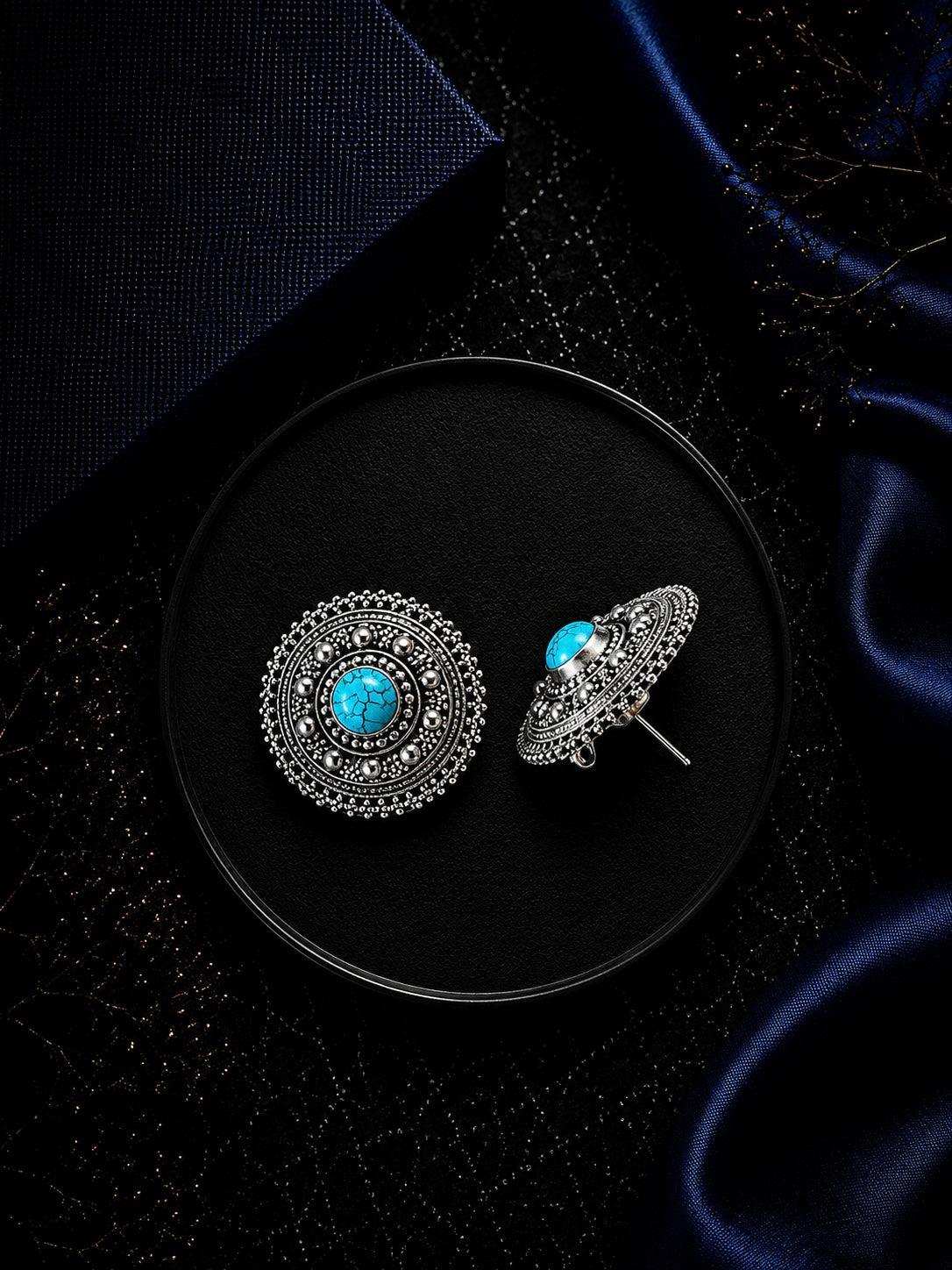 Big size 2.5 cm diameter rava and carving work studs with a turquoise stone center in pure silver