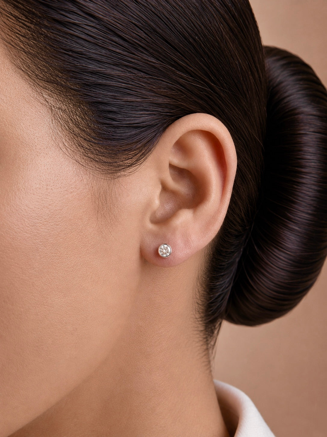 5mm single cz bezel setting studs in pure silver