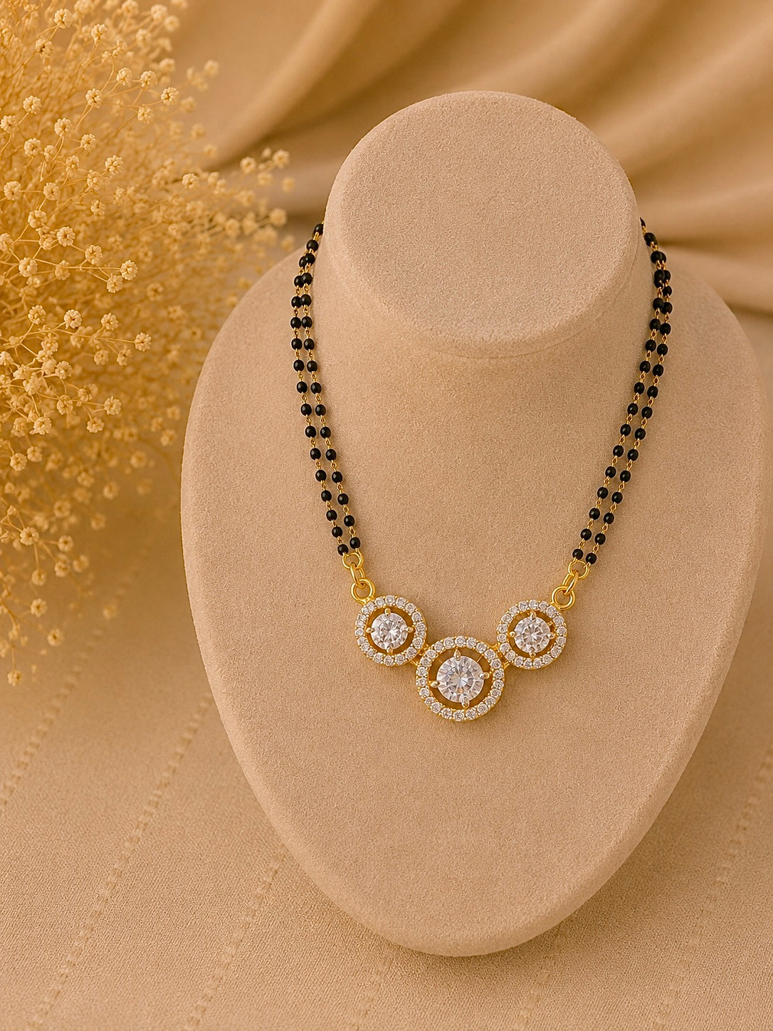 Three circle cz stone pendant in pure silver with 22kt gold plating and an 18’’ artificial chain