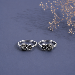 Flower and heart toe ring in pure silver (one pair)