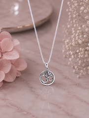 1.2cm diameter Om in circle pendant with an 18inch chain in pure silver