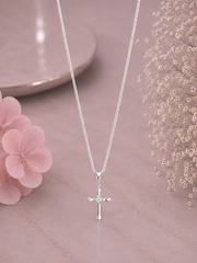 Holy Cross pendant with a 3 mm cz stone and an 18'' chain in pure silver