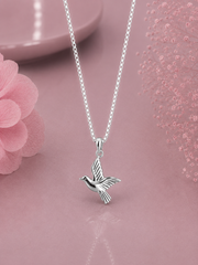 Dove pendant with an 18'' chain in pure silver