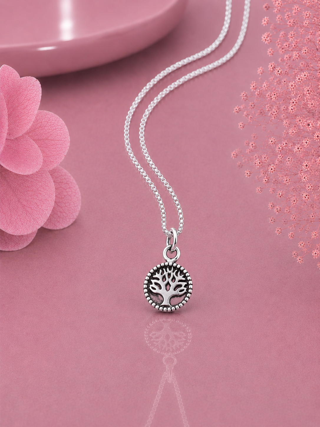1.3 diameter Tree of Life pendant with an 18'' chain in pure silver