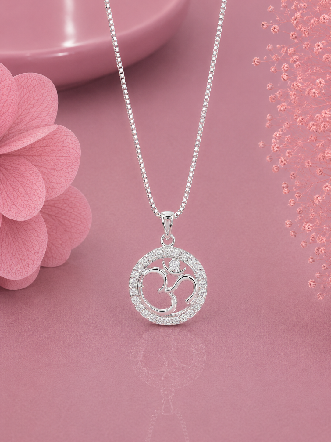 2.2 cm diameter multi cz stone studded Om motif pendant with an 18'' chain in pure silver