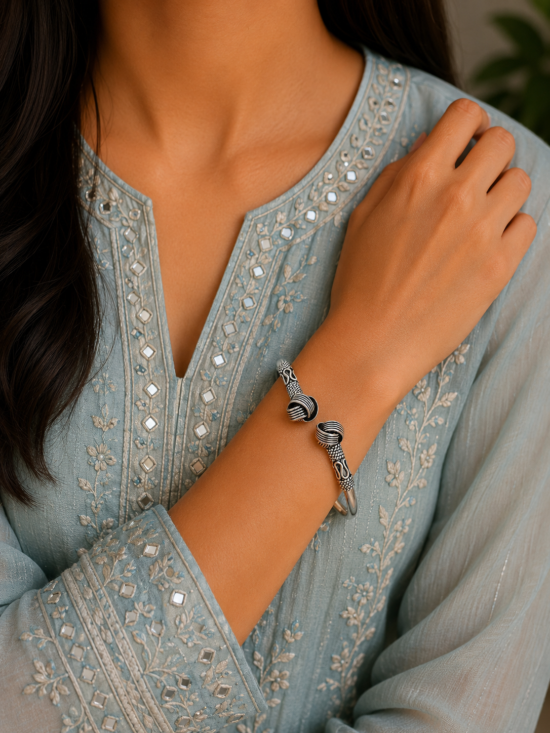 Knotted ends with carving word borders plain kada in pure silver