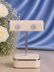 Pure silver 1 cm diameter compact cz stone flower pattern studs